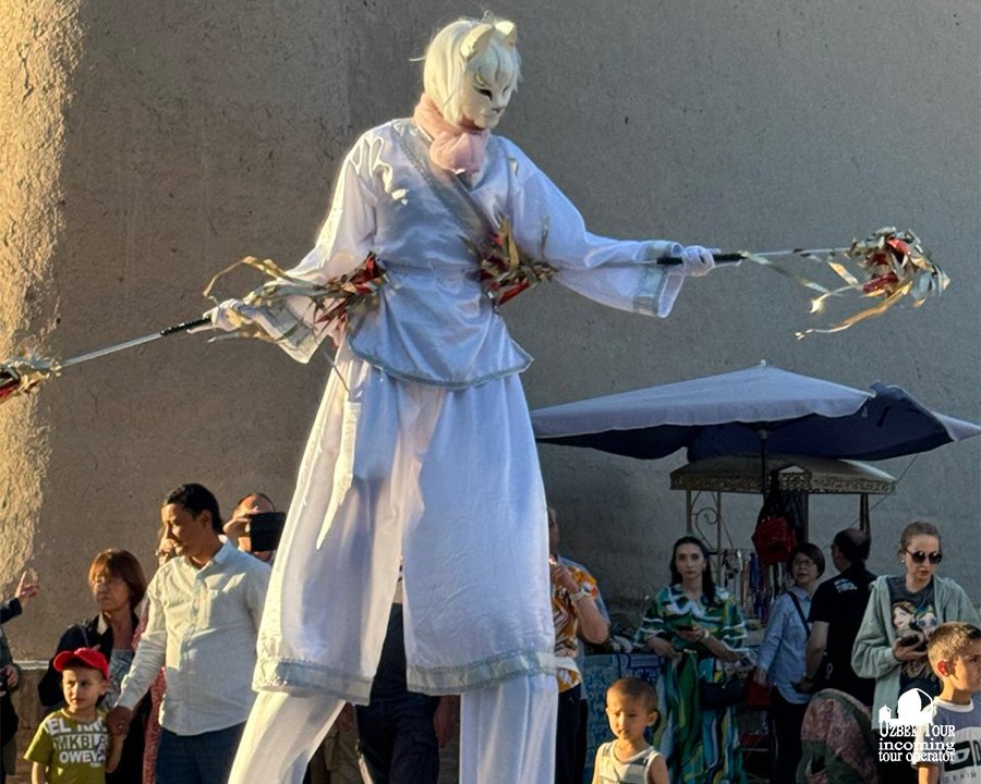 Uzbekistan con bambini